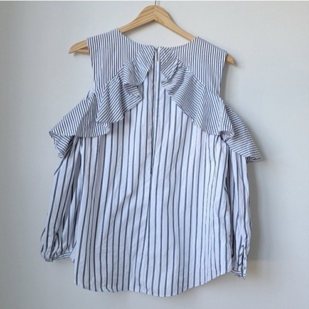 LAUREN RALPH LAUREN Cold-Shoulder Ruffled Cotton Shirt - Picture 13 of 15